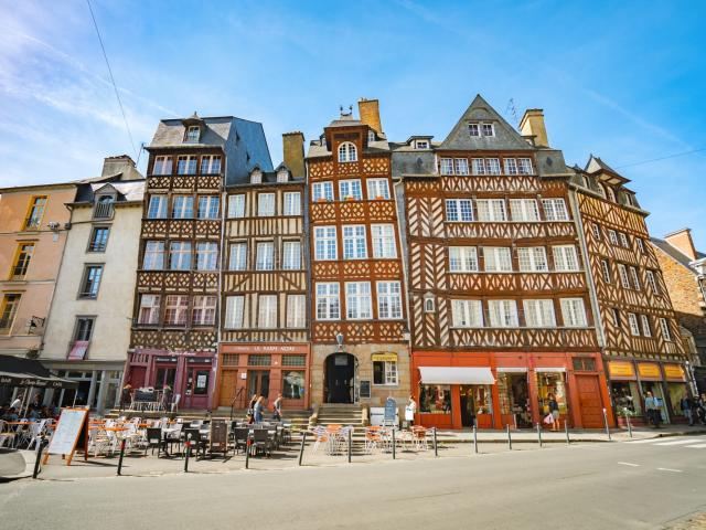 Maisons à pans de bois de la place du Champ Jacquet à Rennes