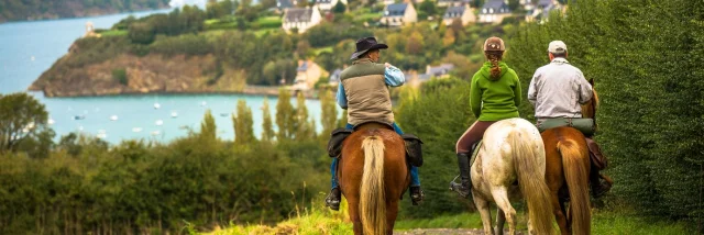 Balade à cheval à Saint-Suliac