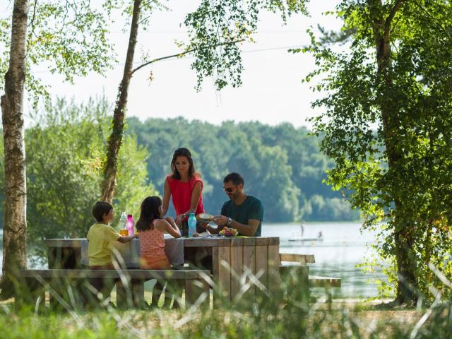 Trémelin picnic area in Iffendic