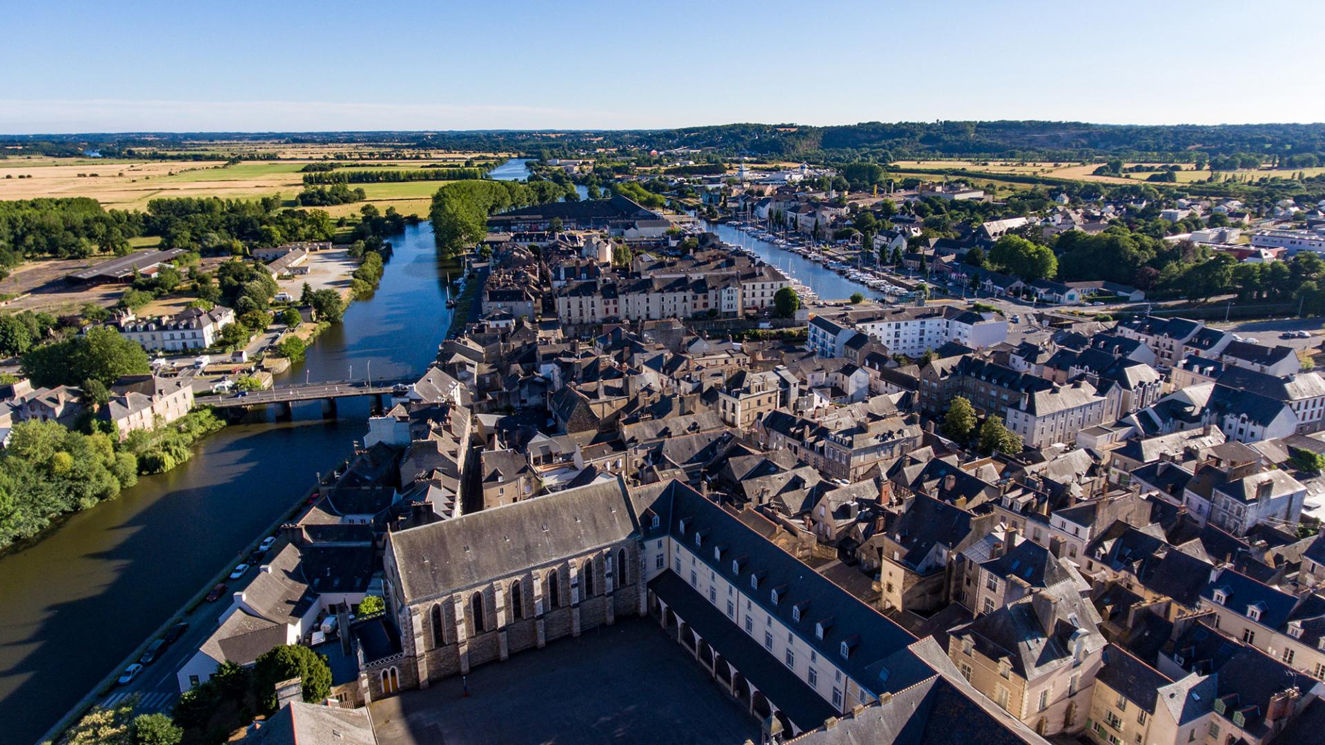 Redon, cité historique et portuaire de la vallée de la Vilaine