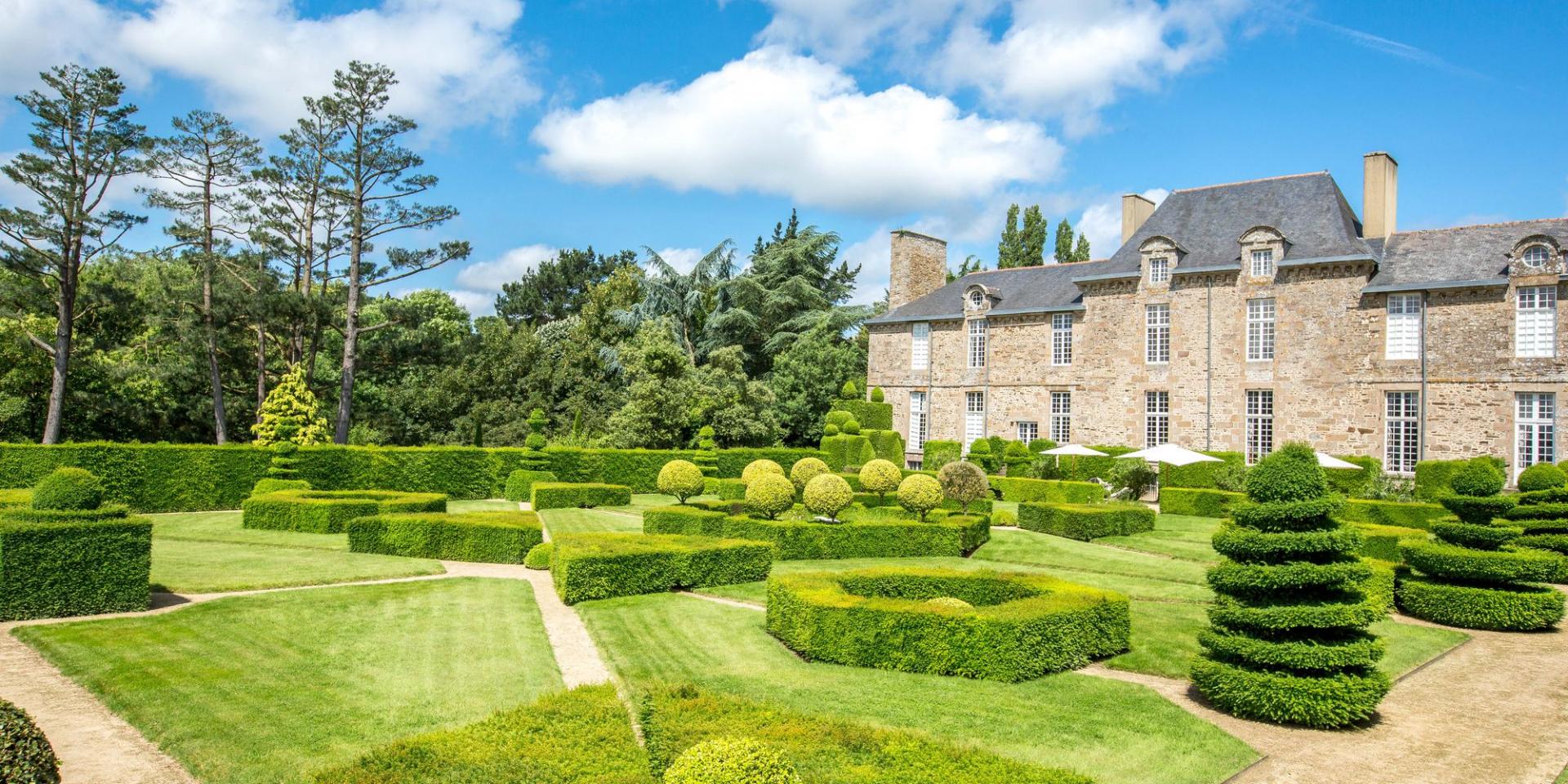 Château de la Ballue and its outstanding gardens, Bazouges-la-Pérouse