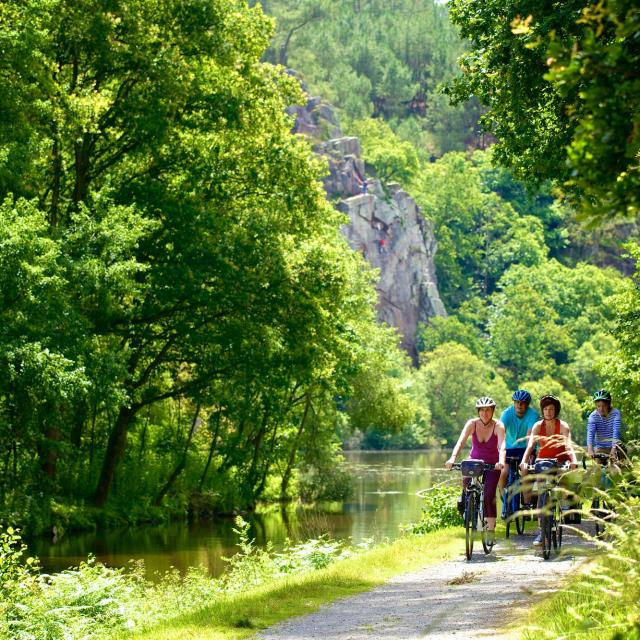 The Vélodyssée, site of Île aux Pies